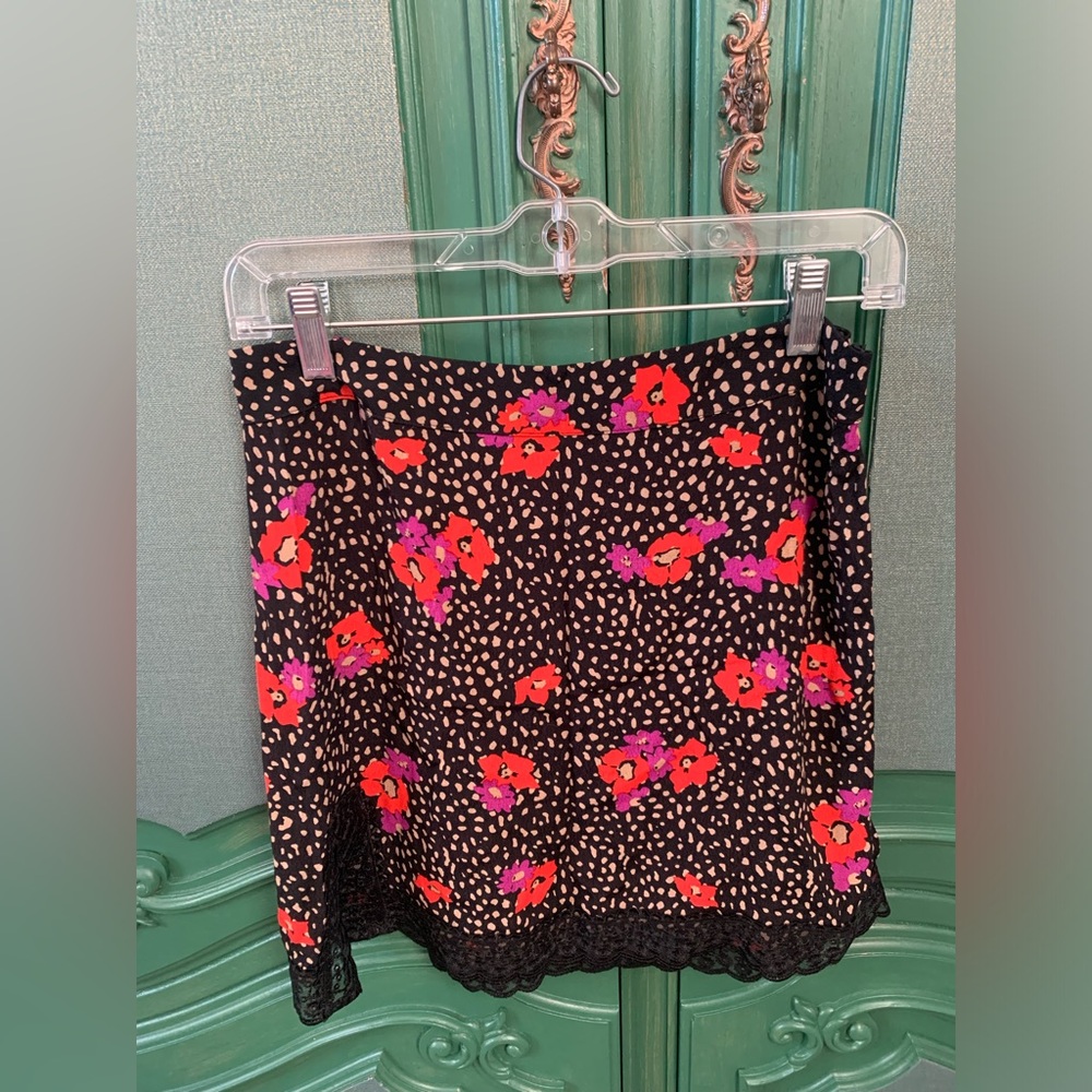 urban outfitters mini skirt sz small